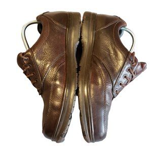 L.L. Bean Men’s Size 9.5 Wide Tek 2.5 Waterproof Leather Shoes